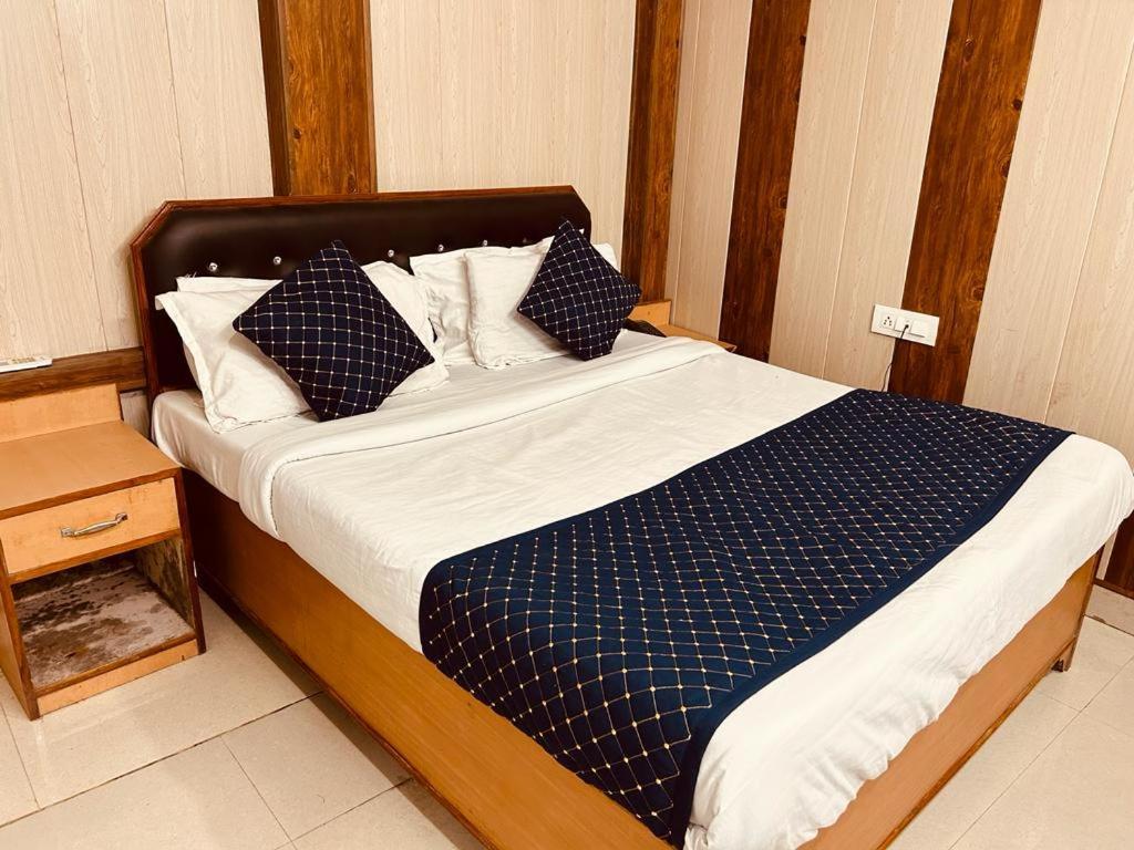 4 U Premium Tapovan Rishīkesh Exterior foto